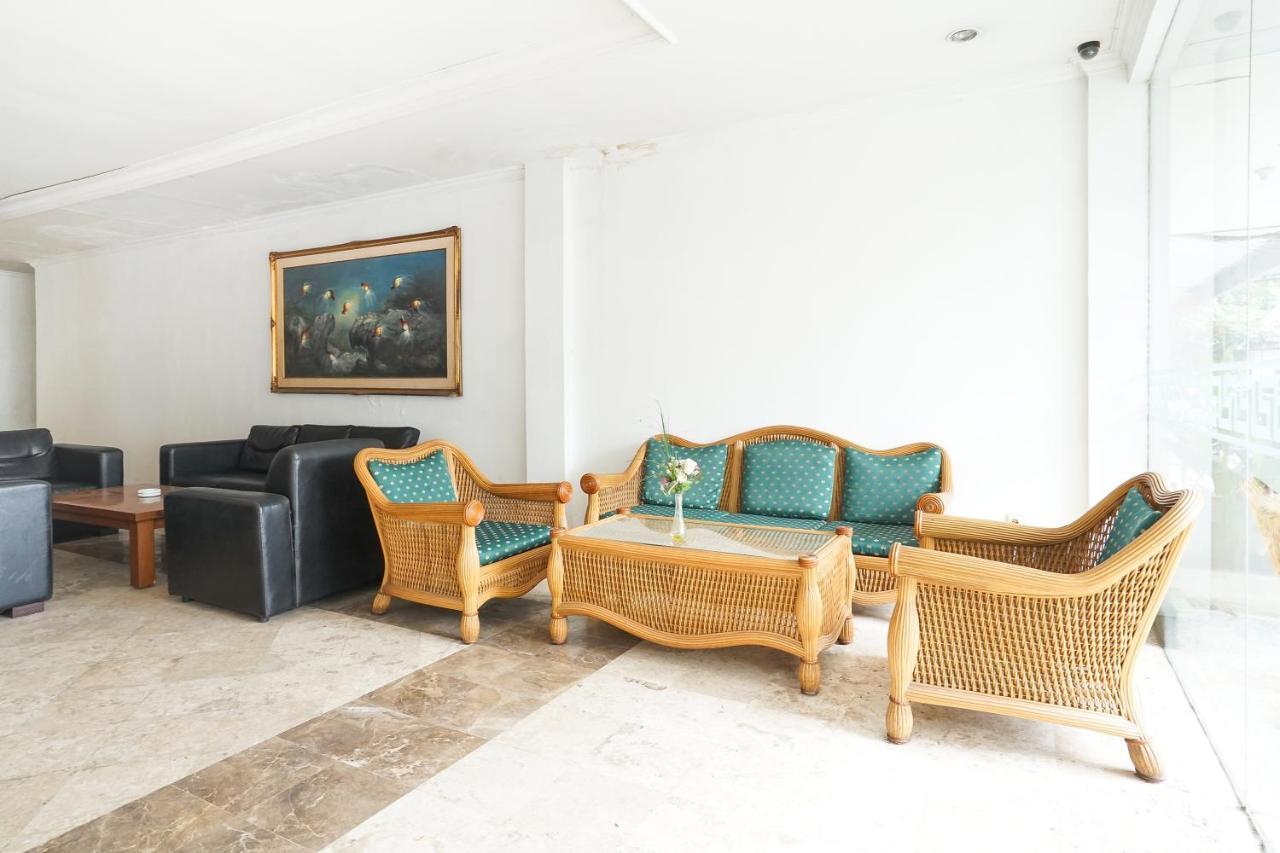 Homestay 3 Surabaya Luaran gambar